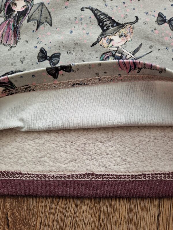 T-shirt med ficka storlek 110 - Image 4