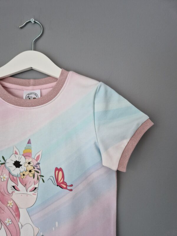 T-shirt storlek 122 - Image 2