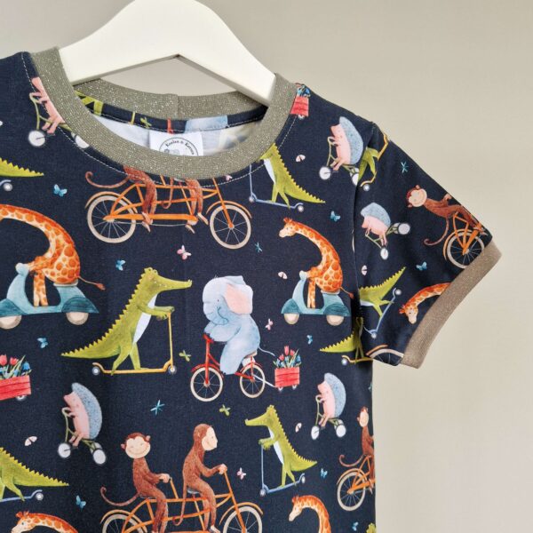 T-shirt storlek 116 - Image 2