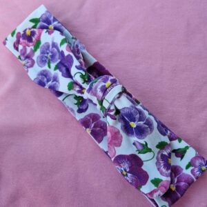 hårband lila blommor