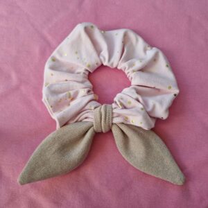 scrunchie rosa med rosett