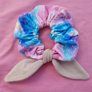 Scrunchie med rosett